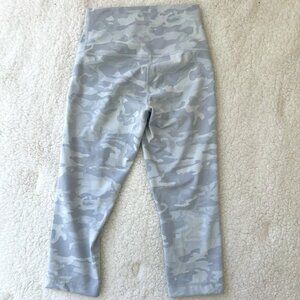 Lululemon Align Camo High Rise 21" Crop Leggings